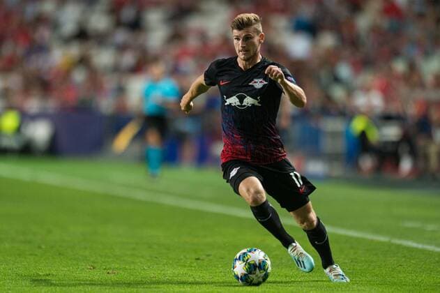 Sport Bilder des Tages Lissabon, Portugal 17.09.2019, UEFA Champions League - 2019 20 Season, Vorrunde, 1. Spieltag, SL Benefica - RB Leipzig, Timo Werner (RB Leipzig) controls the ball ( Lissabon Estadio da Luz Portugal eu-images-01059001430