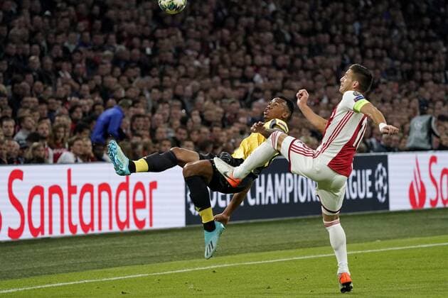 Gabriel and Dusan Tadic (Ajax) during the UEFA Champions League 2019-20 Group H game between Ajax-Lille on the 17th of September 2019 in Amsterdam, Netherlands. Noxthirdxpartyxsales,xHOLLANDxOUT  (112317417)