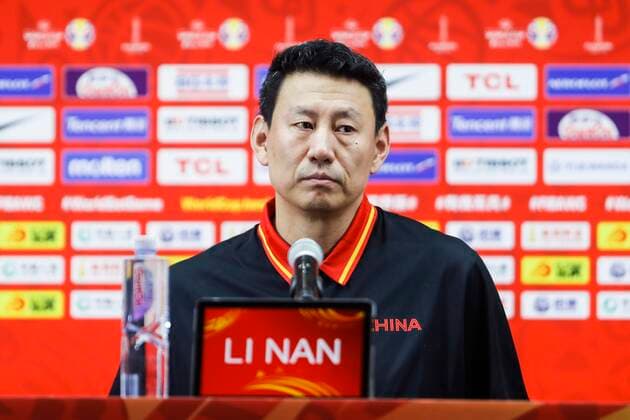 --FILE--Coach Li Nan is interviewed at a news conference after the qualification match against Nigeria of 2019 FIBA World Cup in Guangzhou city, south China s Guangdong province, 8 September 2019. After the poor performance during the games in 2019 FIBA World Cup, the coach Li Nan who guided the Chinese men s basketball team to a 24th place plans to resign, 18 September 2019.