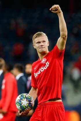 Oesterreich, Salzburg, 17.09.2019, UEFA Champions League - 2019 20 Season, Gruppenphase, Gruppe E, 1. Spieltag, Red Bull Salzburg - KRC Genk, Erling Braut Haland (RBS) gestikuliert, gestik, gestures ( Salzburg Red Bull Arena Salzburg Salzburg Austria eu-images-01048-195966