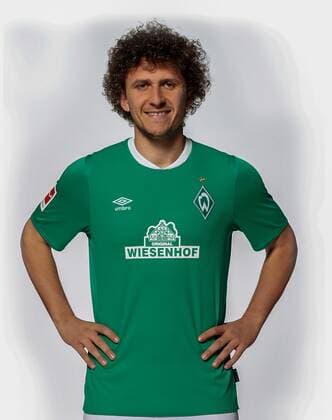 Portraittermin Werder Bremen 2019 2010 18.07.2019, wohninvest Weserstadion, Bremen, Portraittermin Werder Bremen 2019 2010, im Bild Milos Veljkovic (Werder Bremen 15) 1.BL Porträttermin 2019 2020,