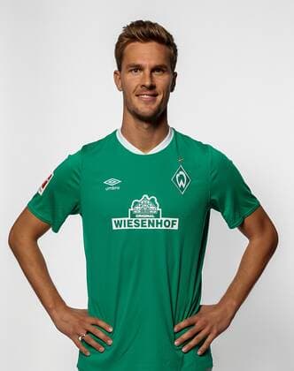 Portraittermin Werder Bremen 2019 2010 18.07.2019, wohninvest Weserstadion, Bremen, Portraittermin Werder Bremen 2019 2010, im Bild Sebastian Langkamp (Werder Bremen 15) 1.BL Porträttermin 2019 2020,