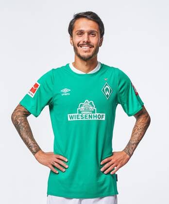 Portraittermin Werder Bremen 2019 2010 02.07.2019, wohninvest Weserstadion, Bremen, Portraittermin Werder Bremen 2019 2010, im Bild Leonardo Bittencourt (Werder Bremen 10) 1.BL Porträttermin 2019 2020,