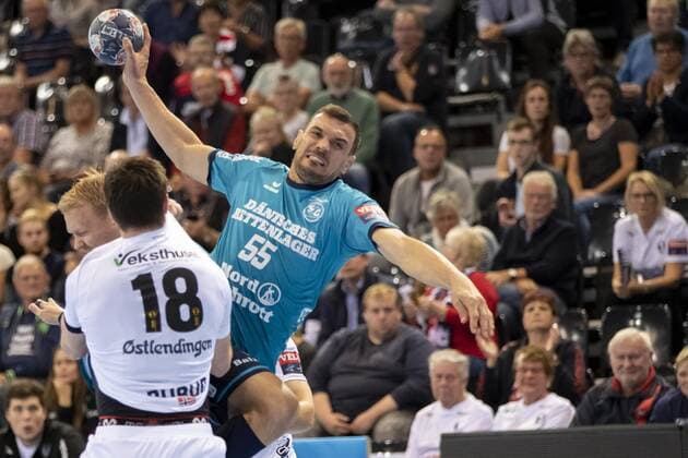 SG Flensburg-Handewitt vs Elverum Handball, Handball, EHF Champions League Gruppenphase, 18.09.19 Michel Jurecki (SG Flensburg-Handewitt, 55) gegen Jonas Burud (Elverum Handball, 18) Copyright: xBEAUTIFULxSPORTS MarioxM.xKobergx