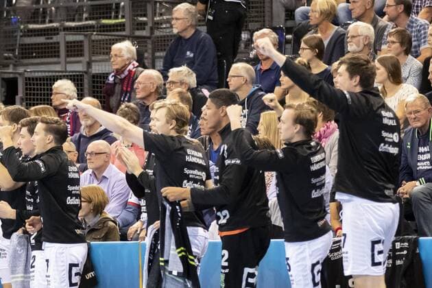 SG Flensburg-Handewitt vs Elverum Handball, Handball, EHF Champions League Gruppenphase, 18.09.19 Jubel auf der Bank Copyright: xBEAUTIFULxSPORTS MarioxM.xKobergx
