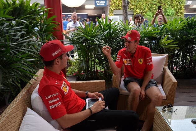 FORMULA 1 2019 SINGAPORE AIRLINES SINGAPORE GRAND PRIX 19.09.2019, Marina Bay Street Circuit, Singapore, FORMULA 1 2019 SINGAPORE AIRLINES SINGAPORE GRAND PRIX ,im Bild Sebastian Vettel (GER 5), Scuderia Ferrari Mission Winnow, Charles Leclerc (MCO 16), Scuderia Ferrari Mission Winnow