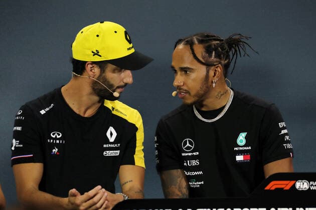 Photo4 LaPresse 19 09 2019 Singapore, Singapore Grand Prix Formula One Singapore 2019 In the pic: Daniel Ricciardo (AUS) Renault Sport F1 Team RS19 and Lewis Hamilton (GBR) Mercedes AMG F1 W10  Copyright: xPhoto4 LaPressex