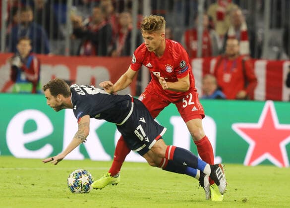 18.09.2019, Fussball, Champions League, Gruppenphase, 1. Spieltag, Saison 2019 2020, Herren, Deutschland, FC Bayern München - Roter Stern Belgrad, v.l. Canas Jose Alberto, Roter Stern Belgrad, Joshua Kimmich, FC Bayern München, Aktion, Zweikampf, Spielszene, action, xklausxschillingerx