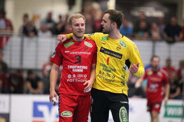 v.l. Fabian Huesmann (ASV Hamm-Westfalen 3), Felix Storbeck (ASV Hamm-Westfalen 1) GER, Handball, 2. Bundesliga, ASV Hamm-Westfalen gegen TV Emsdetten, 20.09.2019 Hamm Copyright: xEIBNER JanxStrohdiekx EP_JSK