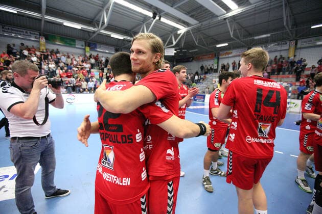 v.l. Vyron Papadopoulos (ASV Hamm-Westfalen 22), Marten Franke (ASV Hamm-Westfalen 55) GER, Handball, 2. Bundesliga, ASV Hamm-Westfalen gegen TV Emsdetten, 20.09.2019 Hamm Copyright: xEIBNER JanxStrohdiekx EP_JSK