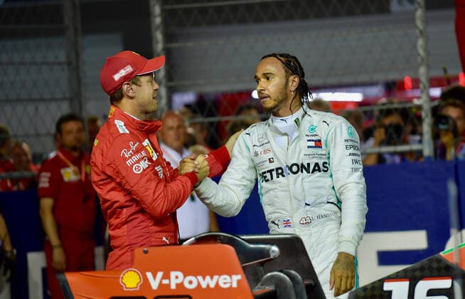 Sebastian Vettel, Scuderia Ferrari, Lewis Hamilton; Mercedes Grand Prix, formula 1 GP, Singapore, 21.09.2019 Photo:mspb Jerry Andre Sebastian Vettel, Lewis Hamilton; formula 1 GP, Singapore,