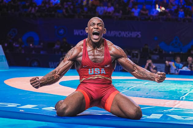 Bilder des Jahres 2019, Sport 09 September Sport Themen der Woche KW38 Sport Bilder des Tages World Wrestling Championship 2019 FS 92kg - J den michael tbory COX (USA) df. Alireza mohammad KARIMIMACHIANI (IRI) *** World Wrestling Championship 2019 FS 92kg J den michael tbory COX USA df Alireza mohammad KARIMIMACHIANI IRI