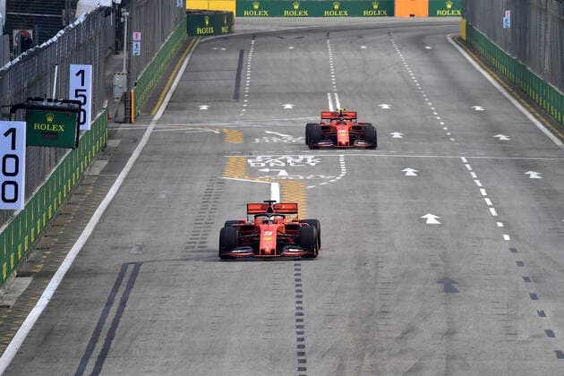 FORMULA 1 2019 SINGAPORE AIRLINES SINGAPORE GRAND PRIX 21.09.2019, Marina Bay Street Circuit, Singapore, FORMULA 1 2019 SINGAPORE AIRLINES SINGAPORE GRAND PRIX ,im Bild Sebastian Vettel (GER 5), Scuderia Ferrari Mission Winnow, Charles Leclerc (MCO 16), Scuderia Ferrari Mission Winnow
