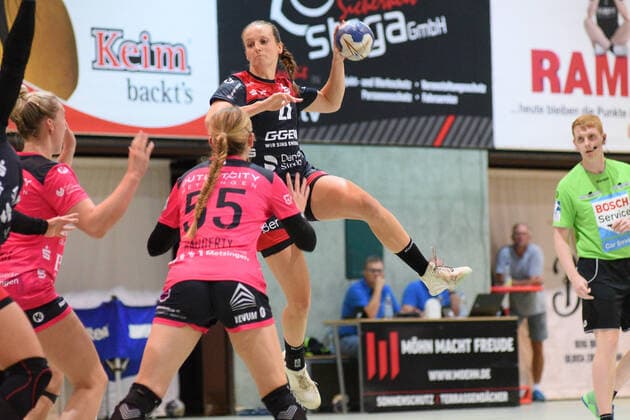 Julia Maidhof (HSG Bensheim Auerbach 27) TusSies Metzingen, Handball, HBF, Ligaspiel, 21.09.2019, Foto:TBaur Eibner TusSies Metzingen vs. HSG Bensheim-Auerbach Metzingen Copyright: xToBaurx EibnerxPressefotox EP_TB
