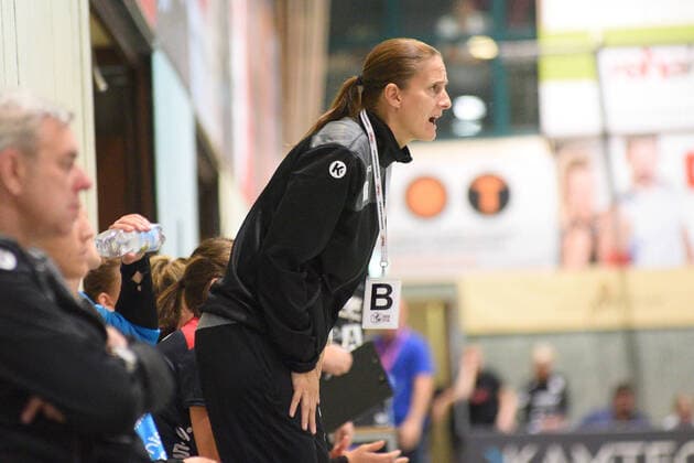 Heike Ahlgrimm (HSG Bensheim Auerbach Trainerin) TusSies Metzingen, Handball, HBF, Ligaspiel, 21.09.2019, Foto:TBaur Eibner TusSies Metzingen vs. HSG Bensheim-Auerbach Metzingen Copyright: xToBaurx EibnerxPressefotox EP_TB