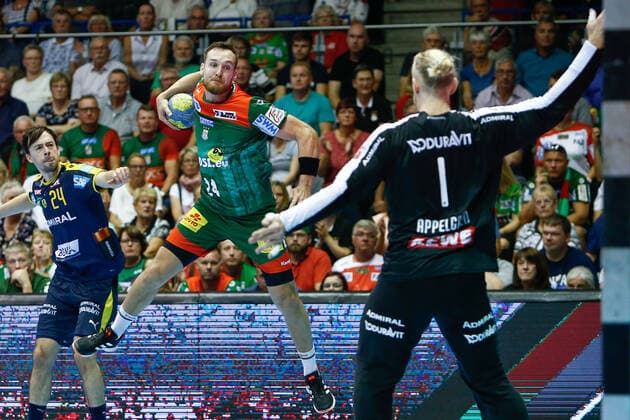 22.09.2019, xtgx, Handball Liqui Moly HBL, SC Magdeburg - Rhein Neckar Loewen emspor, v.l. Christian O Sullivan (Magdeburg, 24) wirft Tor, Torschütze, erzielt Tor, Treffer, scores the goal GETEC Arena