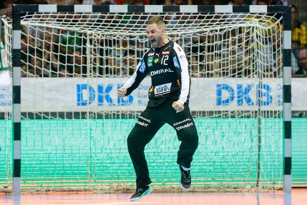 22.09.2019, xtgx, Handball Liqui Moly HBL, SC Magdeburg - Rhein Neckar Loewen emspor, v.l. Andreas Palicka (Rhein Neckar Loewen, 12) Jubelt über gehaltenen Ball, abgewehrt, gehalten, Torhüter GETEC Arena