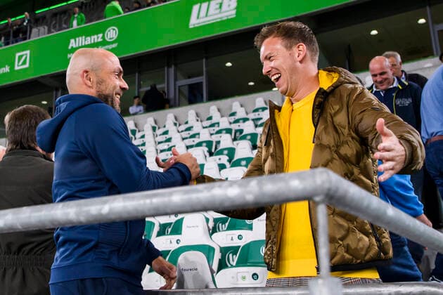 23.09.2019, xkvx, Fussball 1.Bundesliga, VfL Wolfsburg - TSG 1899 Hoffenheim emspor, v.l. Trainer Alfred Schreuder (TSG 1899 Hoffenheim), Trainer Julian Nagelsmann (RB Leipzig) (DFL DFB REGULATIONS PROHIBIT ANY USE OF PHOTOGRAPHS as IMAGE SEQUENCES and or QUASI-VIDEO) Wolfsburg *** 23 09 2019, xkvx, Football 1 Bundesliga, VfL Wolfsburg TSG 1899 Hoffenheim emspor, v l Coach Alfred Schreuder TSG 1899 Hoffenheim , Coach Julian Nagelsmann RB Leipzig DFL DFB REGULATIONS PROHIBIT ANY USE OF PHOTOGRAPHS as IMAGE SEQUENCES and or QUASI VIDEO Wolfsburg