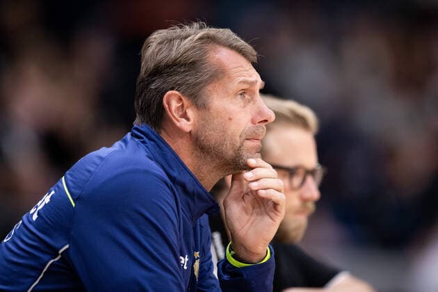 190923 Redbergslids assisterande tränare Magnus Wislander under handbollsmatchen i Handbollsligan mellan Redbergslid och Alingsas den 23 september 2019 i Göteborg. Copyright: MICHAELxERICHSEN BB190923MI043