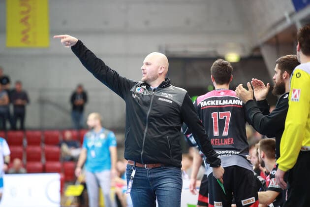 Trainer Adalsteinn Eyjolfsson (HC Erlangen) TVB 1898 Stuttgart - HC Erlangen, DHB Pokal, 1 8 Finale am 25. 09. 2019 Stuttgart Copyright: xEIBNER Benjamin_Laux EP_BLU