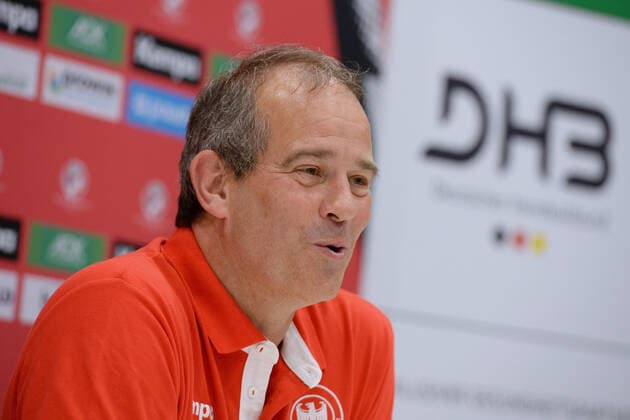 Henk Groener (Bundestrainer, Headcoach, Trainer Frauen Handballnationalmannschaft) auf der auf der Pressekonferenz ,GER, Deutschland - Weisrussland, Belarus Handball, Laenderspiel Frauen, Woman Qualifiers EHF EURO 2020, 25.09.2019, ,GER, Deutschland - Weisrussland Handball, Laenderspiel Frauen, 25.09.2019 Coburg Copyright: xEIBNER RolandxSippelx EP_RSL