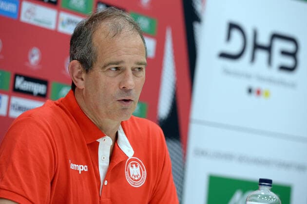 Henk Groener (Bundestrainer, Headcoach, Trainer Frauen Handballnationalmannschaft) auf der auf der Pressekonferenz ,GER, Deutschland - Weisrussland, Belarus Handball, Laenderspiel Frauen, Woman Qualifiers EHF EURO 2020, 25.09.2019, ,GER, Deutschland - Weisrussland Handball, Laenderspiel Frauen, 25.09.2019 Coburg Copyright: xEIBNER RolandxSippelx EP_RSL