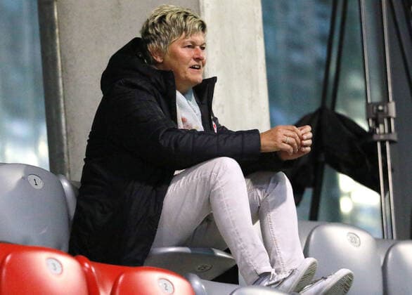 Managerin Karin Danner (FC Bayern) Frauenfussball FC Bayern München - Göteborg FC UEFA Women’s Champions League Campus 25.09.2019