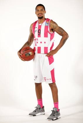 Telekom Baskets Bonn 2019 2020 Hier: Branden Frazier