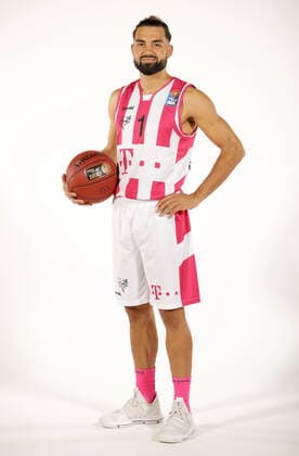 Telekom Baskets Bonn 2019 2020 Hier: Joshiko Saibou