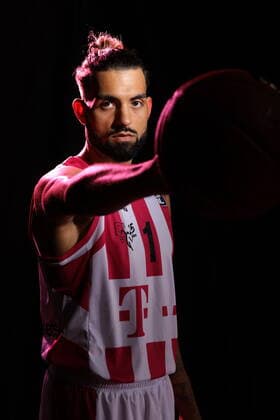 Telekom Baskets Bonn 2019 2020 Hier: Joshiko Saibou