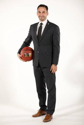 Telekom Baskets Bonn 2019 2020 Hier: Trainer Thomas Päch