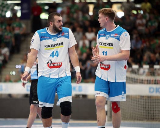 Frisch Auf Göppingen - TVB 1898 Stuttgart Deutschland, Göppingen, 29.09.2019, Handball, Liqui Moly HBL Bundesliga, Saison 2019 2020, Frisch Auf Göppingen - TVB 1898 Stuttgart: v.l. Zarko Peshevski, Adam Lönn (beide TVB 1898 Stuttgart).