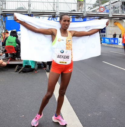 GER, Berlin Marathon 29.09.2019, Berlin, Berlin, GER, Berlin Marathon, im Bild Siegerin Astete Bekere (ETH)