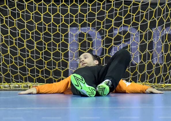 29.09.2019, xlakx, Handball Bundesliga, Fuechse Berlin - Eulen Ludwigshafen emspor, v.l.liegend im Tor Silvio Heinevetter(Fuechse Berlin 12) Berlin