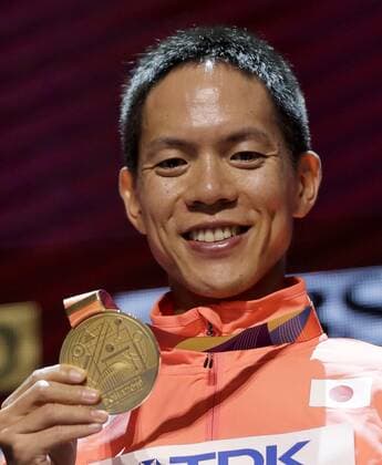 Gold medalist Yusuke Suzuki of Japan poses during the award ceremony for the men s 50km Race Walk during the IAAF World Athletics Championships 2019 at the Khalifa Stadium in Doha, Qatar, 29 September 2019. Doha 2019 IAAF World Championships !ACHTUNG: NUR REDAKTIONELLE NUTZUNG!  Copyright: xLavandeiraxjrx GRAF1566 20190929-637053850817240127