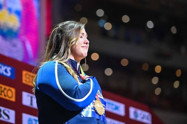 2019.09.29 Doha Lekkoatletyka IAAF Mistrzostwa Swiata Doha 2019 Ceremonia Medalowa Rzut Mlotem N z DeAnna PRICE gold medal Foto Pawel Andrachiewicz PressFocus 2019.09.29 Doha Athletics IAAF World Athletics Championships Doha 2019 Medal ceremony Hummer Throw DeAnna PRICE gold medal Credit: Pawel Andrachiewicz PressFocus NEWSPIX.PL --- Newspix.pl  20190929_PF_PA024