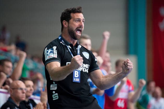 Minden, Deutschland 29.09.2019: 1. Handball-Bundesliga - 2019 2020 - GWD Minden vs. TBV Lemgo Lippe Florian Kehrmann (Trainer Lemgo) Minden Nordrhein-Westfalen Deutschland Kampa-Halle