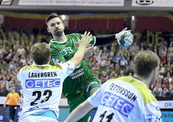 01.10.2019, xlakx, Handball DHB Pokal, Fuechse Berlin - SC Magdeburg emspor, v.l. am Ball Fabian Wiede(Fuechse Berlin 3) Berlin