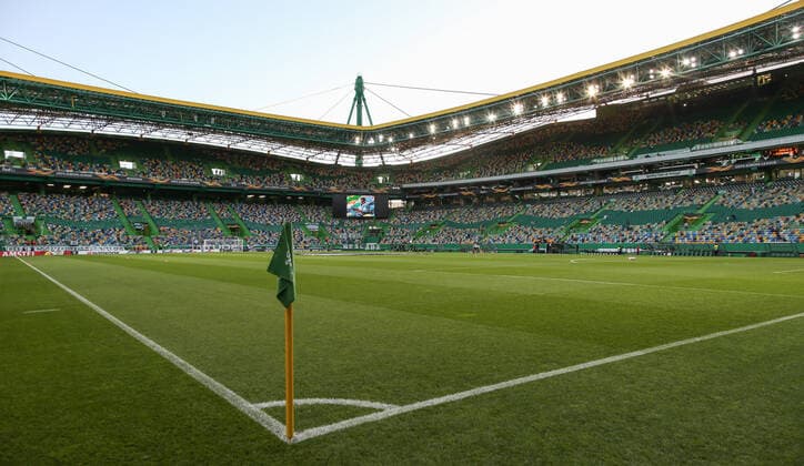Fußball, Stadiongeschichte Sporting Lissabon SOCCER - UEFA EL, Sporting vs LASK LISBON,PORTUGAL,03.OCT.19 - SOCCER - UEFA Europa League, group stage, Sporting Lissabon CP vs Linzer ASK. Image shows an overview. GEPAxpictures xHaraldxSteiner