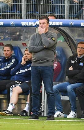 GER; 2. FBL, Hamburger SV vs SpVgg Greuther Fuerth 05.10.2019, GER; 2. FBL, Hamburger SV vs SpVgg Greuther Fuerth ,DFL REGULATIONS PROHIBIT ANY USE OF PHOTOGRAPHS AS IMAGE SEQUENCES AND OR QUASI-VIDEO, im Bild Trainer Dieter Hecking (Hamburg)