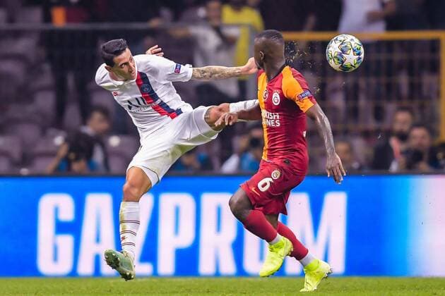 (L-R) Angel di Maria of Paris Saint-Germain, Jean-Michael Seri of Galatasaray AS during the UEFA Champions League group A match between Galatasaray AS and Paris St. Germain at Turk Telekom Stadyumu on October 01, 2019 in Istanbul, Turkey. UEFA Champions League 2019 2020 xVIxANPxSportx xGerritxvanxKeulenxIVx 203110812