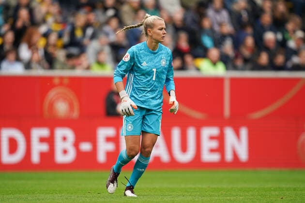 Merle Frohms ( Deutschland ), Fussball - Frauen Länderspiel EM-Qualifikation - Deutschland vs. Ukraine, Aachen, Tivoli, 05.10.2019, DFB regulations prohibit any use of photographs as image sequences and or quasi-video Aachen Tivoli Nordrhein-Westfalen Deutschland