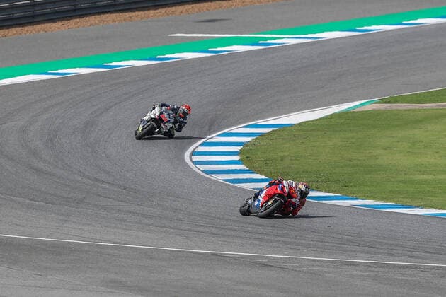 (191006) -- BURIRAM, Oct. 6, 2019 -- Riders compete during the Thai Grand Prix of MotoGP in Buriram, Thailand, Oct. 6, 2019. ) (SP)THAILAND-BURIRAM-MOTO GP-THAI GRAND PRIX ZhangxKeren 