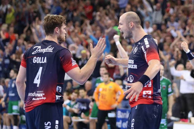 SG Flensburg-Handewitt vs Fuechse Berlin, 06.10.19, LIQUI-MOLY Handball-Bundesliga, Jubel bei Johannes Golla (SG Flensburg-Handewitt, 04) und Simon Hald (SG Flensburg-Handewitt, 05) Copyright: xBEAUTIFULxSPORTS MarioxM.xKobergx