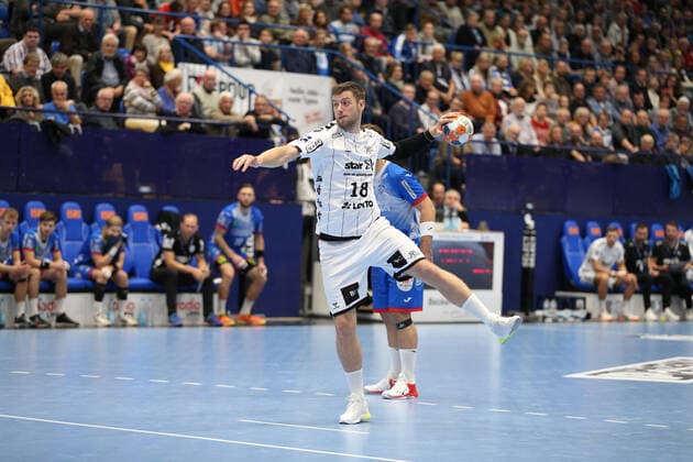 Niclas Ekberg (THW Kiel 18) GER, Handball, 1. Bundesliga, TBV Lemgo Lippe gegen THW Kiel, 06.10.2019 Lemgo Copyright: xEIBNER JanxStrohdiekx EP_JSK