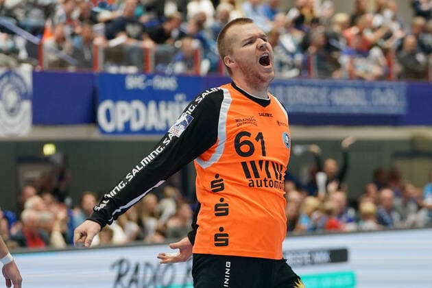 GER, 1. HBL. Herren, Bergischer HC vs. TSV GWD Minden 06.10.2019, Klingenhalle, Solingen, GER, 1. HBL. Herren, Bergischer HC vs. TSV GWD Minden, im Bild picture shows: TomaÅ¡ Mrkvab Torwart (BHC 61), freut sich ueber ein Tor