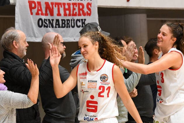 GER, DBBL, GiroLive-Panthers Osnabrueck vs. inexio Royals Saarlouis 06.10.2019, Panthers Dome, Osnabrück, GER, DBBL, GiroLive-Panthers Osnabrueck vs. inexio Royals Saarlouis im Bild Katie McWilliams (GiroLive-Panthers Osnabrück 21)