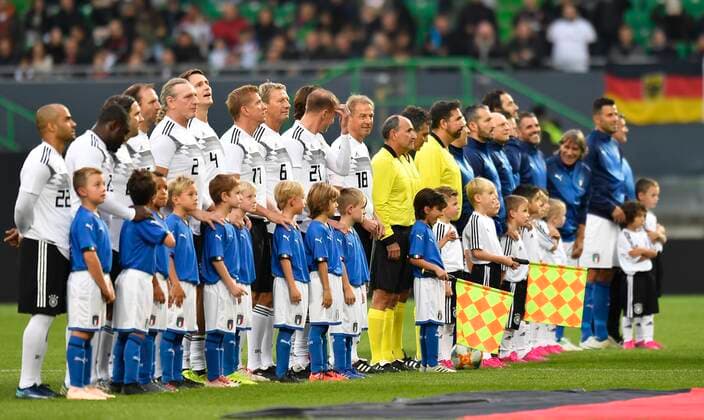 07.10.2019 - Fussball - Länderspiel Legenden-Spiel -: DFB All Stars ( Deutschland ) gg Azzurri Legends ( Italien ) - MeZi -