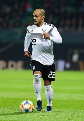 07.10.2019, xmkx, Fussball Legendenspiel, DFB-All-Stars - Azzurri Legends v.l. David Odonkor (GER) (DFL DFB REGULATIONS PROHIBIT ANY USE OF PHOTOGRAPHS as IMAGE SEQUENCES and or QUASI-VIDEO) Fuerth Bayern Deutschland (DE)