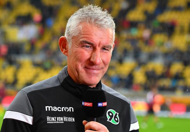 Trainer Mirko Slomka (Hannover), 05.10.2019, Fussball, GER, Saison 2019 2020, 2. Bundesliga, 9. Spieltag, Rudolf-Harbig-Stadion Dresden, SG Dynamo Dresden - Hannover 96, DFL REGULATIONS PROHIBIT ANY USE OF PHOTOGRAPHS as IMAGE SEQUENCES and or QUASI-VIDEO,